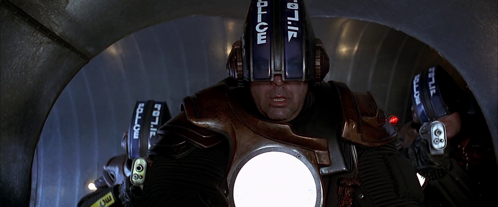 thefifthelement-police-003-